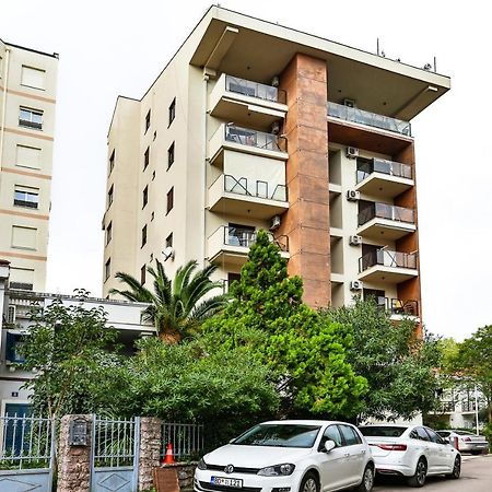 City Montesun Apartments Budva Zewnętrze zdjęcie